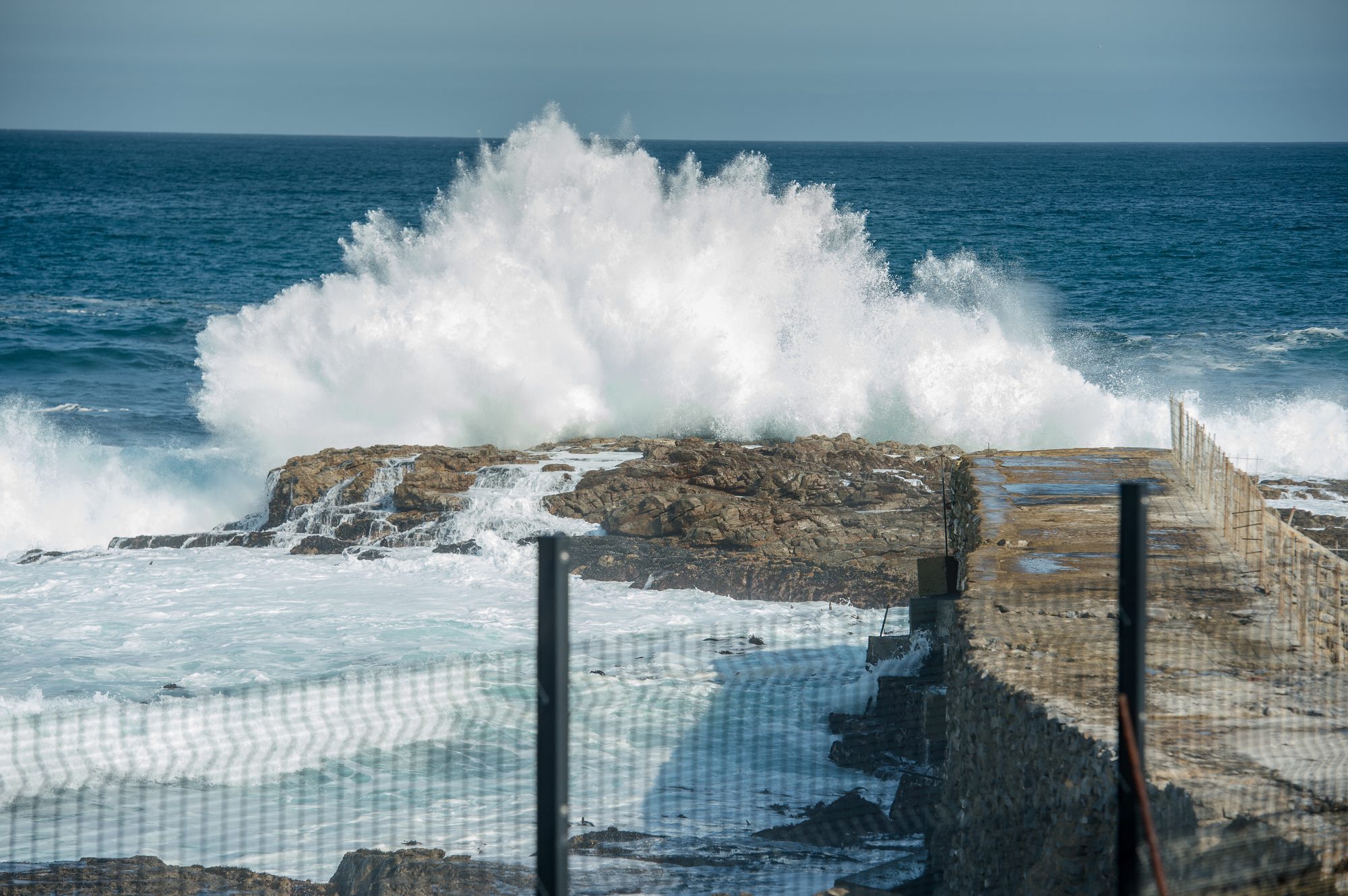 The rough Atlantic surf off the Hermanus coastline